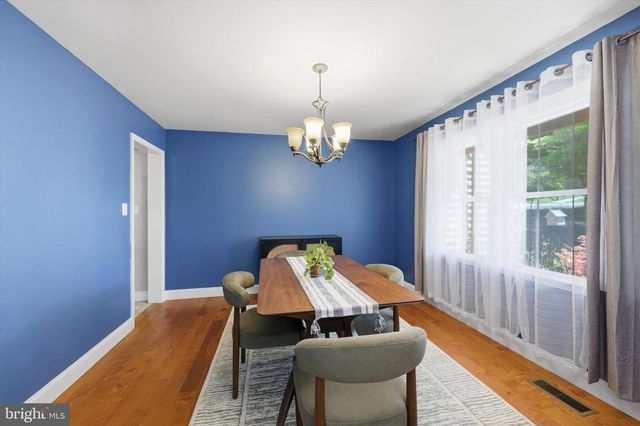 615 W ROSEDALE AVE, West Chester, PA 19382