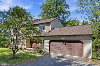 615 W ROSEDALE AVE, West Chester, PA 19382