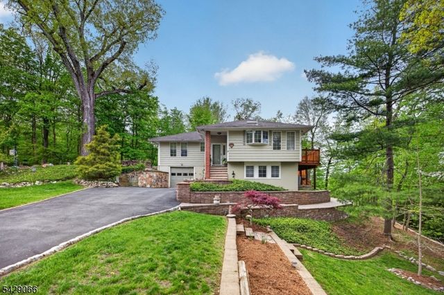 16 Columbus Rd, Sparta Twp., NJ 07871