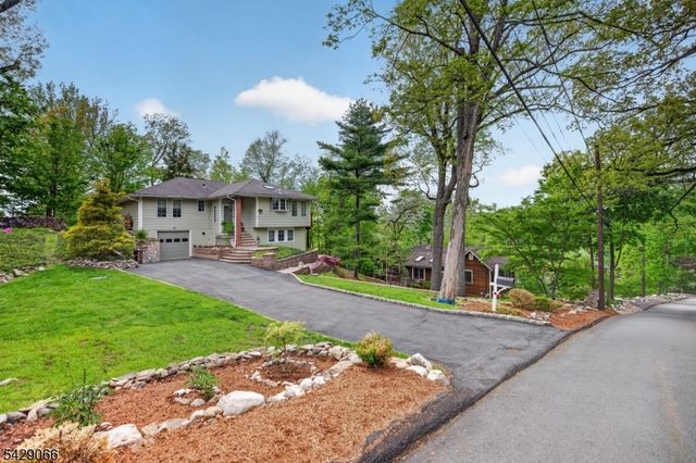 16 Columbus Rd, Sparta Twp., NJ 07871