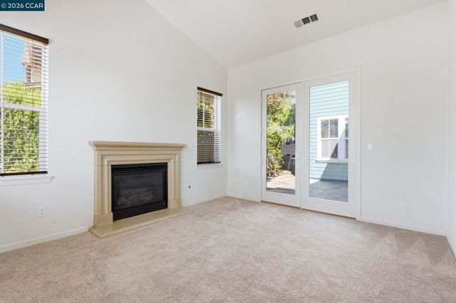 1026 Flagship Dr, Vallejo, CA 94592