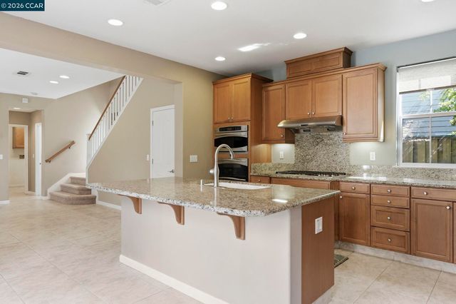 1026 Flagship Dr, Vallejo, CA 94592