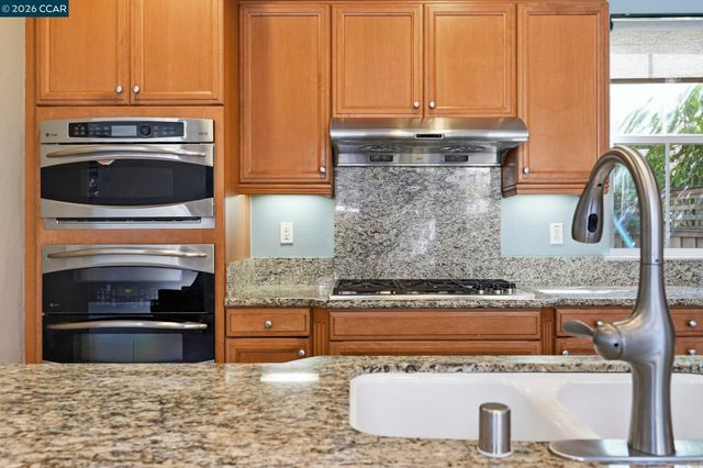 1026 Flagship Dr, Vallejo, CA 94592