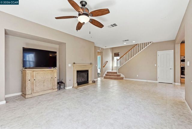 1026 Flagship Dr, Vallejo, CA 94592