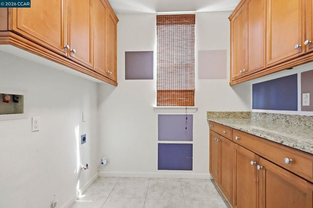 1026 Flagship Dr, Vallejo, CA 94592