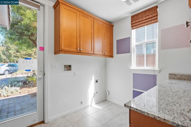 1026 Flagship Dr, Vallejo, CA 94592