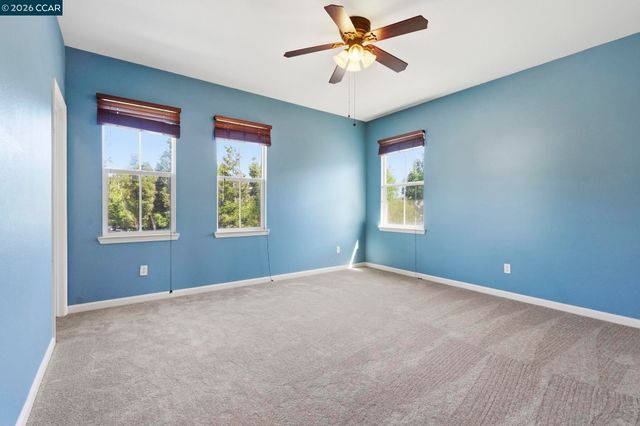 1026 Flagship Dr, Vallejo, CA 94592