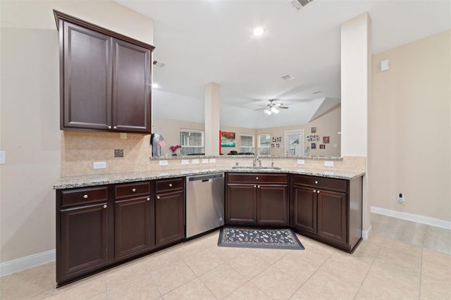 2309 Newton Branch Lane, Pearland, TX 77089