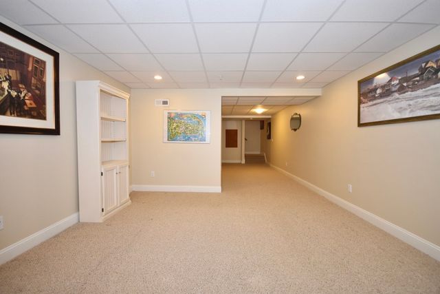 6 Chadwick Ct 6, Mashpee, MA 02649