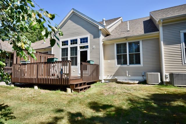 6 Chadwick Ct 6, Mashpee, MA 02649