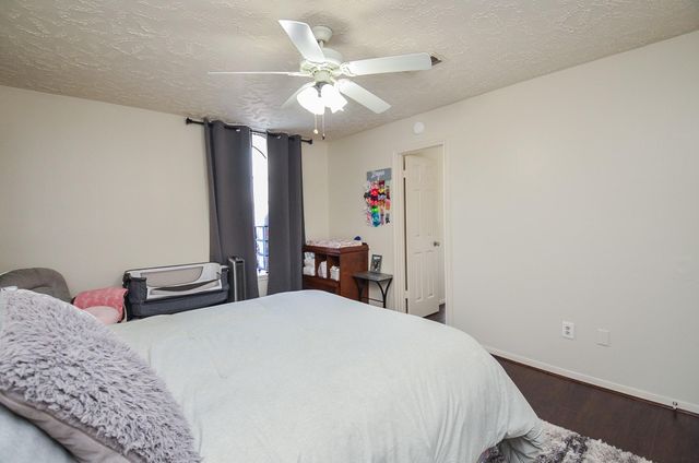 2842 W Pebble Beach Drive, Missouri City, TX 77459