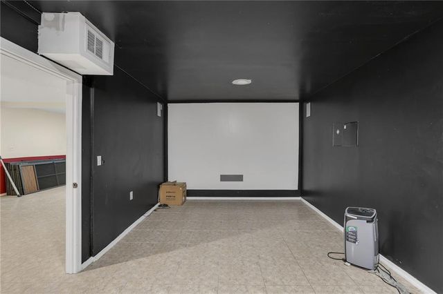 605 Harris Court, Conyers, GA 30012