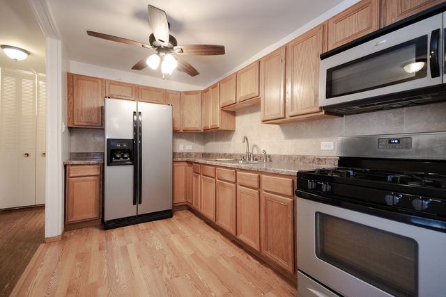 7854 S South Shore Drive 514, Chicago, IL 60649