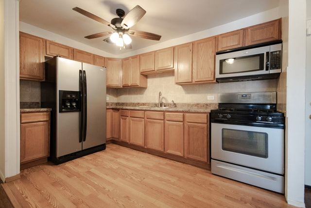 7854 S South Shore Drive 514, Chicago, IL 60649