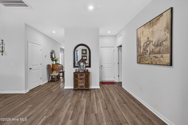 144 Windy Woods Way, Wilmington, NC 28401
