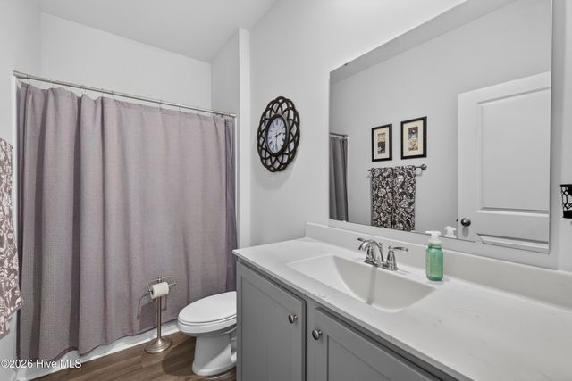 144 Windy Woods Way, Wilmington, NC 28401