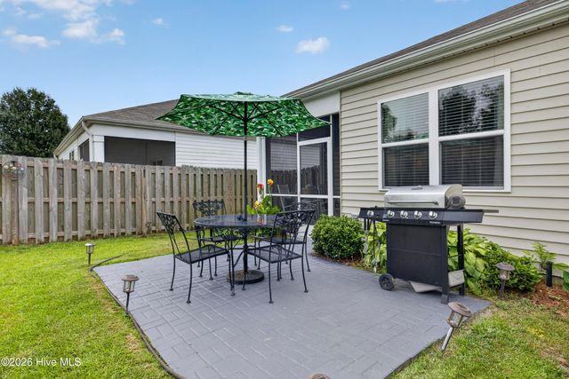 144 Windy Woods Way, Wilmington, NC 28401