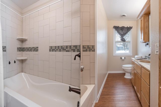 1211 13th Avenue SW, Willmar, MN 56201