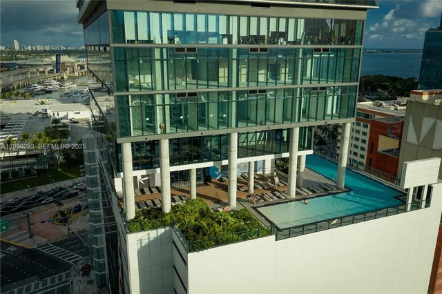 398 NE 5th St 2602, Miami, FL 33132