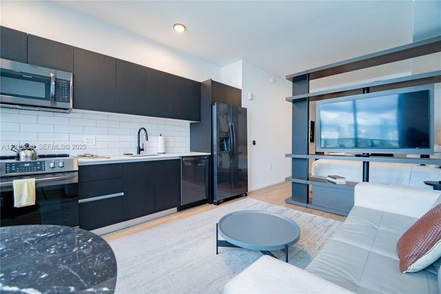 398 NE 5th St 2602, Miami, FL 33132