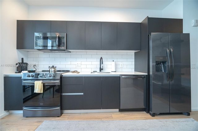 398 NE 5th St 2602, Miami, FL 33132