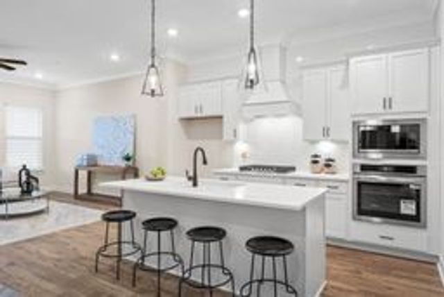 468 Buckwood Ave, Thompsons Station, TN 37179