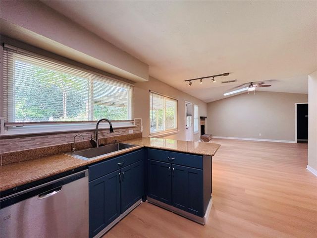 2608 Cypress LN, Cedar Park, TX 78613