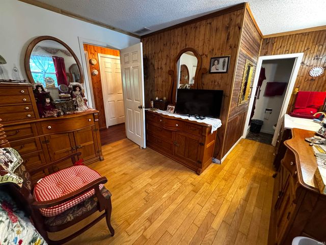 4005 Texas Pike Road, Spencer, IN 47460