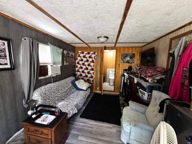 4005 Texas Pike Road, Spencer, IN 47460