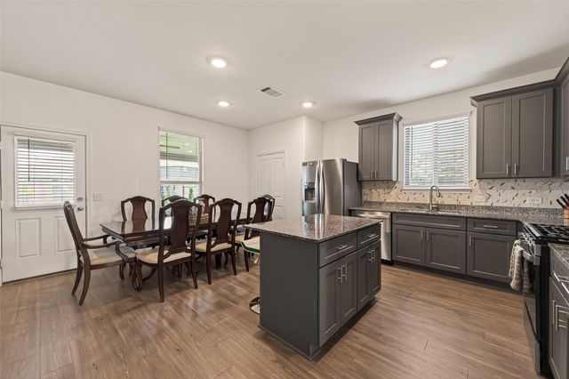 21114 Turtle Glen Lane, Cypress, TX 77433