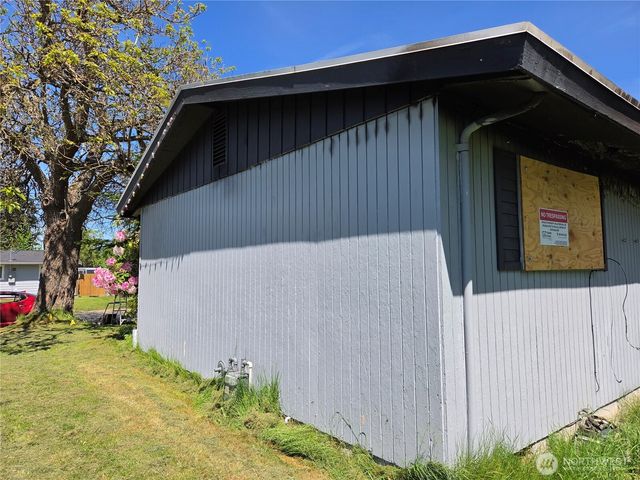 11823 SE 274th Street, Kent, WA 98030