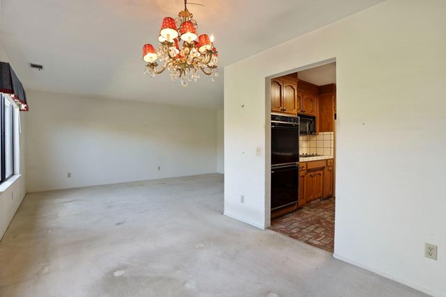 2917 Estate Dr, Stockton, CA 95209