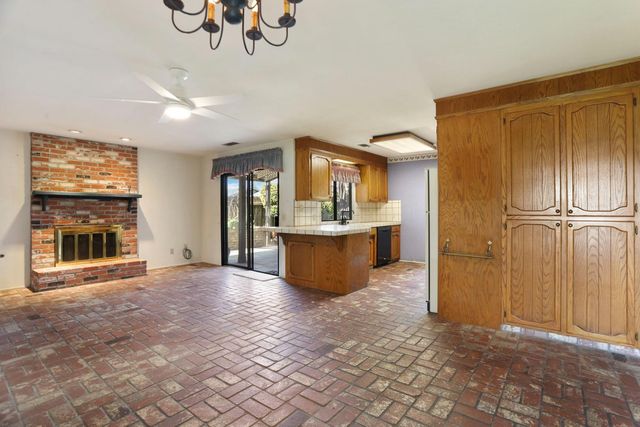 2917 Estate Dr, Stockton, CA 95209