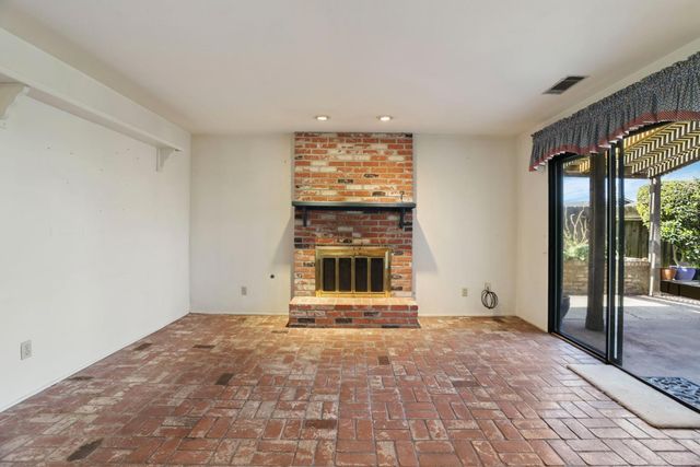 2917 Estate Dr, Stockton, CA 95209