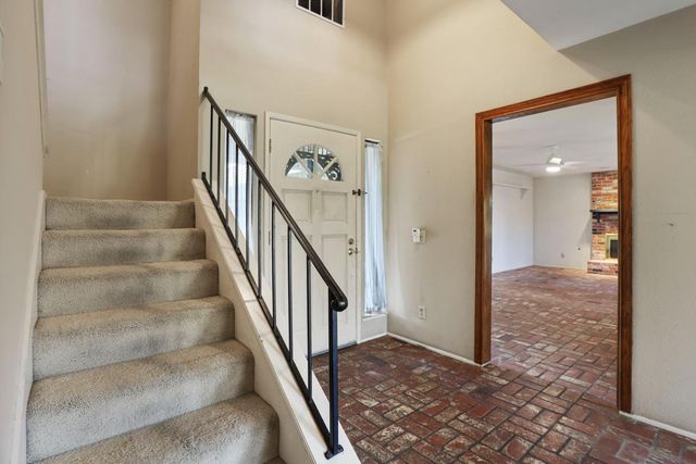 2917 Estate Dr, Stockton, CA 95209