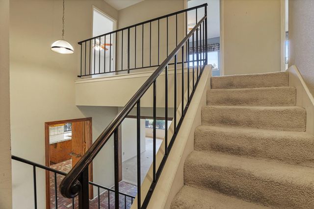 2917 Estate Dr, Stockton, CA 95209