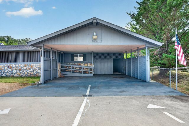 2060 Hamill Road, Hixson, TN 37343