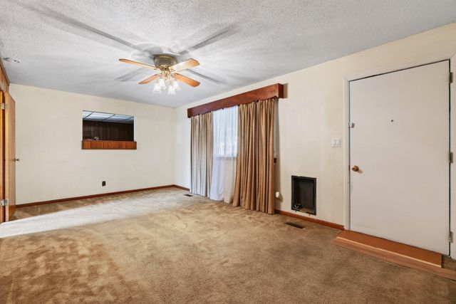 2060 Hamill Road, Hixson, TN 37343