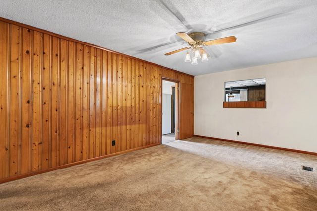 2060 Hamill Road, Hixson, TN 37343