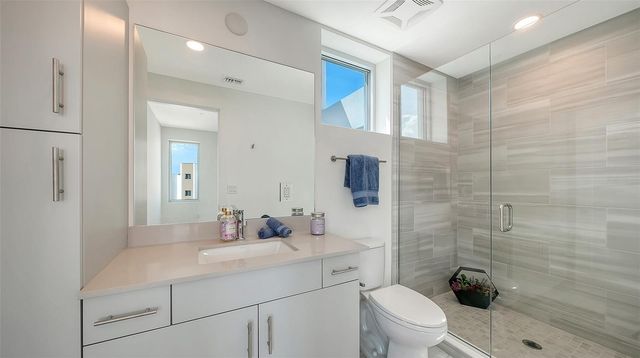 1703 N TAMIAMI TRAIL 511, Sarasota, FL 34234