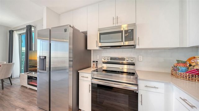 1703 N TAMIAMI TRAIL 511, Sarasota, FL 34234