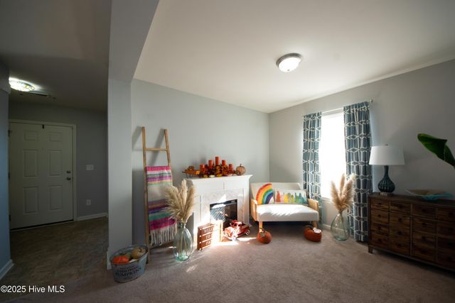 215 Chalet Road, Holly Ridge, NC 28445