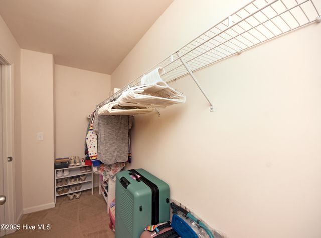 215 Chalet Road, Holly Ridge, NC 28445