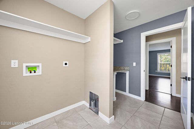 369 Meadowview Dr, Elizabethtown, KY 42701