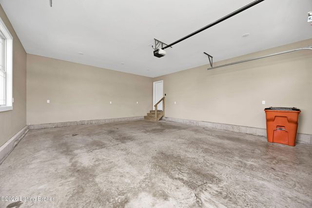 369 Meadowview Dr, Elizabethtown, KY 42701