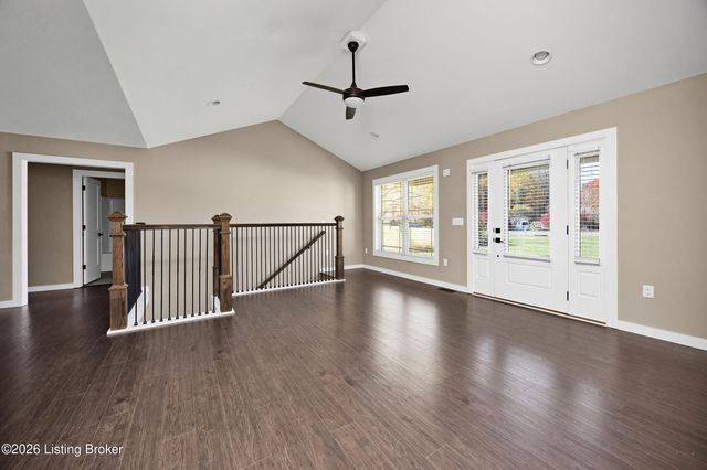 369 Meadowview Dr, Elizabethtown, KY 42701