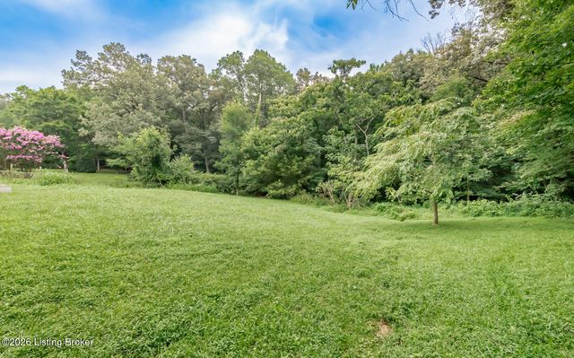 369 Meadowview Dr, Elizabethtown, KY 42701