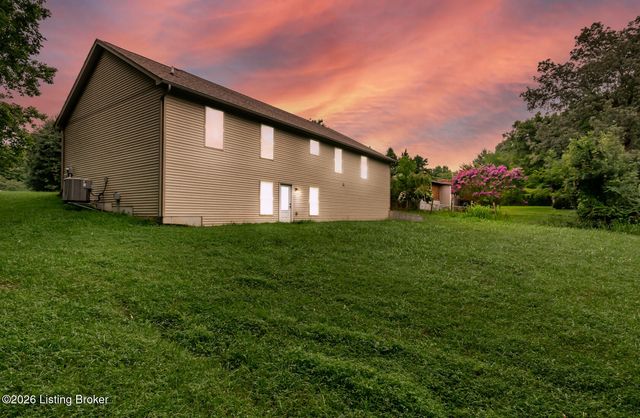 369 Meadowview Dr, Elizabethtown, KY 42701