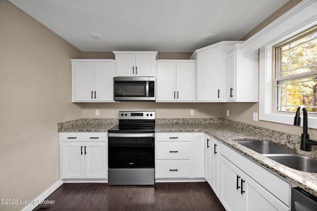 369 Meadowview Dr, Elizabethtown, KY 42701