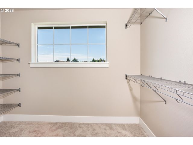7235 Se BENEDICT St, Hillsboro, OR 97123